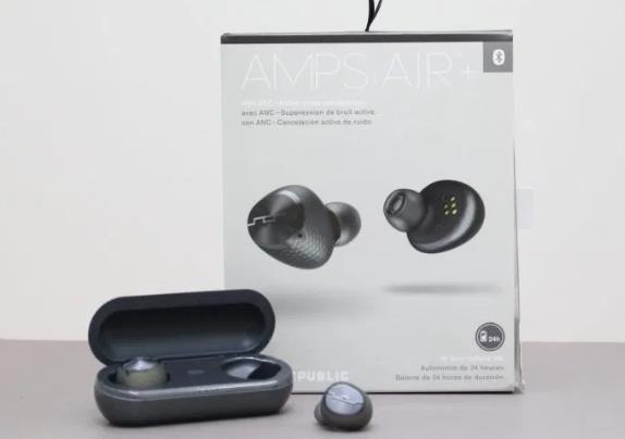 Sol Republic AMPS AIR+真无线蓝牙耳机的外包装