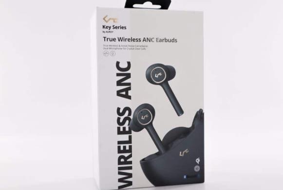 AUKEY Key Series EP-T18NC ANC主动降噪真无线蓝牙耳机的外包装